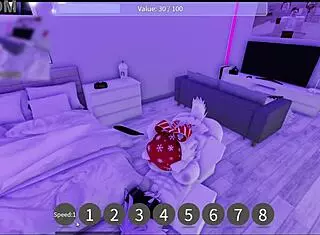 divirtiendome un rato en un condomio roblox, wanna join?