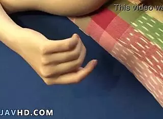 섹시한 일본 여학생 유니폼 입고, 장난꾸러기 선생님에게 드릴되어! 🔥