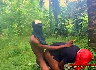 Desperate Latina Queen Fucks Asian Pornstar In The Bush For Cumshot