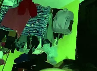 Le es infiel al marido y me busca para que la folle duro, ¿estás lista?