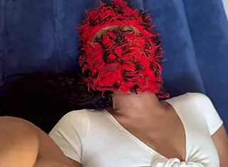 Ebony Babe Squirts Hard Through Shorts in Full Xvideos Red Clip