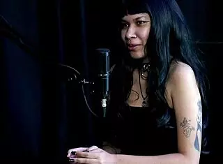 I’m with this indigenous mom in wild cosplay outdoor action. Her narcissistic vibe drives me crazy!