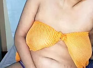 Beautiful Indian Bhabhi With Big Saggy Tits