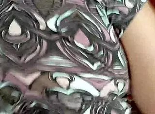 stepmother bends down, so i sneak in to bang her huge ass