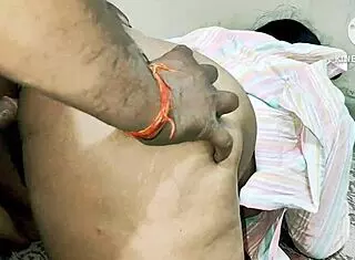 yo, desi moms bangin’ hard with lover! 🔥