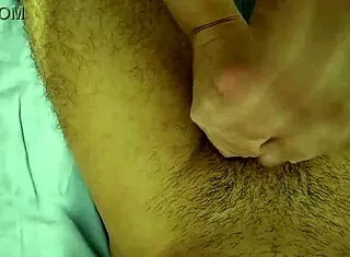 She gave me an amazing relaxing massage on my hard cock.