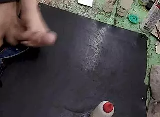 I masturbate on my workbench at work with big cock