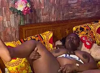 Sundaydogood614 Update 238 - Shaved Lesbian Pussy Play on Jun 12 2024