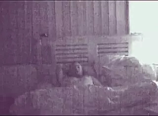 This amateur couple is making love loudly