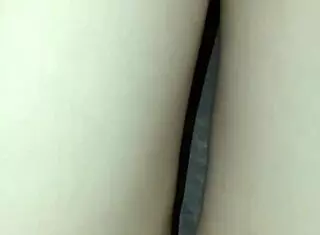 Gretala flashes her regrowth hair in public!