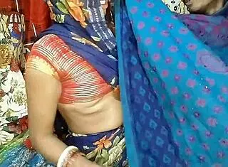 yo, desi rashi aunty's first hindi audio sex is wild! 🔥