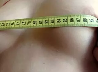 milf picks big toy for her wet pussy, fucks and cums hard at home