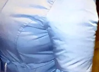 hey, i offered money to that mature venezuelan milf with big ass on the street to fuck