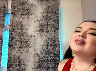 neighbor girl sucks balls and eats dick, so wet and juicy 😍