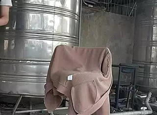 Shemale Ting Xuan enjoys outdoor dildo anal sex in public