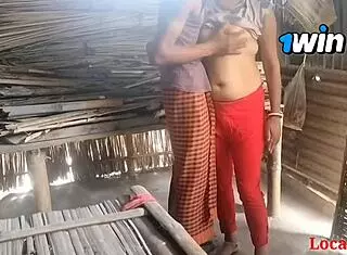 Village wife outdoor bang, damn hot vid by localsex31!