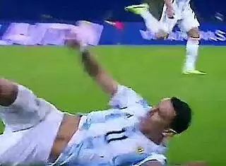 novinho banging that hot argentinian chick tonight, you watching?