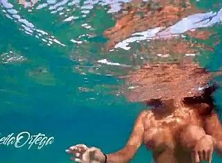 Wow! Sheila Ortega sucks and fucks underwater while snorkeling!