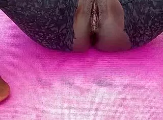 ebony milf morning workout pussy spread