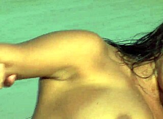 Dvostruka akcija s kurcima za Babaloo