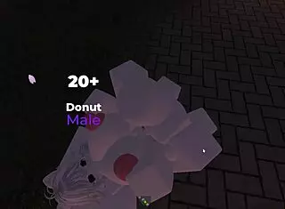 Fucking a girl in the park on Roblox! 😏