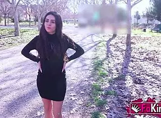 Amaya Castro, 대담하게 늙은 젊은 자지들 격렬한 쓰리섬으로 테스트