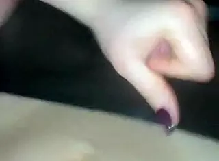 Amateur in pantyhose lingerie gets a fast handjob