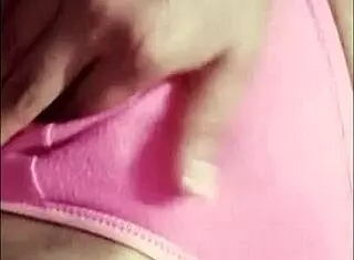 My cousin records herself in amateur masturbation and sends the video