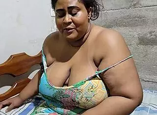 Want to see this futanari stepmother with a big dick cumming for her stepson?