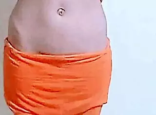 indian teen 18+ creampied during floor sex!