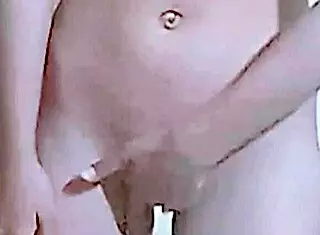 indian teen 18+ creampied during floor sex!