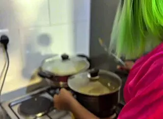 i made the kitchen flood with my wife's squirt