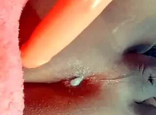 I love this sweet trans ass getting fucked with dildo and toys, oh my god it's so hot.