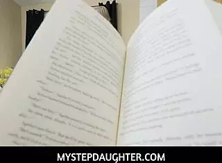 My stepdaughter jamie jett says her pussy is throbbing from boredom