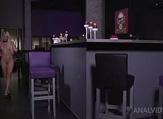 Lola taylor shoves huge dildos up her ass while moaning in pleasure