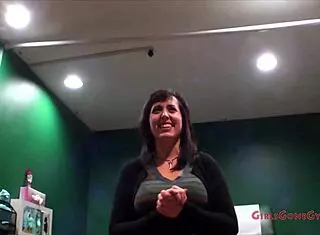 Lola Lynn Felt Up By Student Interns In Hospital!