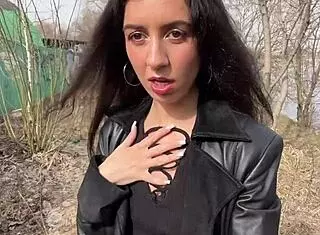 Cum on a girl's face for the park walk?