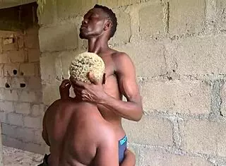 Amateur student sucks big cock in unfinished building for 70k