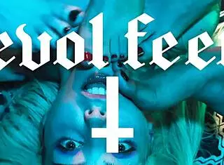 i love this kinky foot party with toes licked