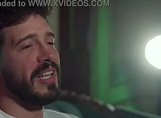 Beautiful cute shoes featured in platform movies!