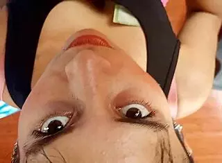 la linda vecina hace ejercicios en la zona com�n y le ofrezco dinero a cambio de follarmela con ese gran culo qu� tiene