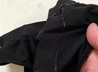 i put my dick on my girlfriend's dirty panties and feel the excitement