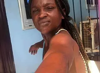 Crazy bitch twerking on balcony