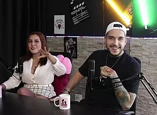 Bia Ruyva discusses cuckold issues and viagra.