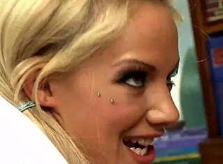 I'm A Sexy Blonde Student Learning To Eat Pussy In Threesome