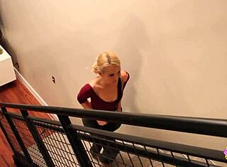 Adamım, bale pratiği her zaman bu seksi kızlarla sıcak lezbiyen aksiyona dönüşüyor!