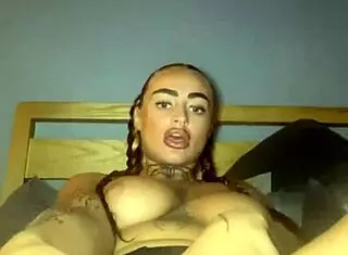 uh, thick emo chick fingering her tight 18+ hole