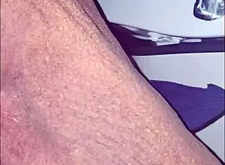 She pee then i licked her dry 😋