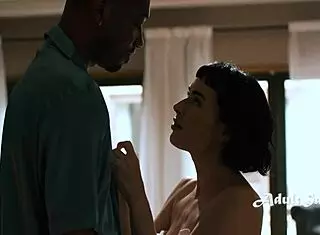 Wife Olive Glass Fucked Boss Isiah Maxwell in Hollywood Escort Days