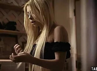 Stepmom MILF and Stepdaughter Teen Lesbian Outdoor Sex